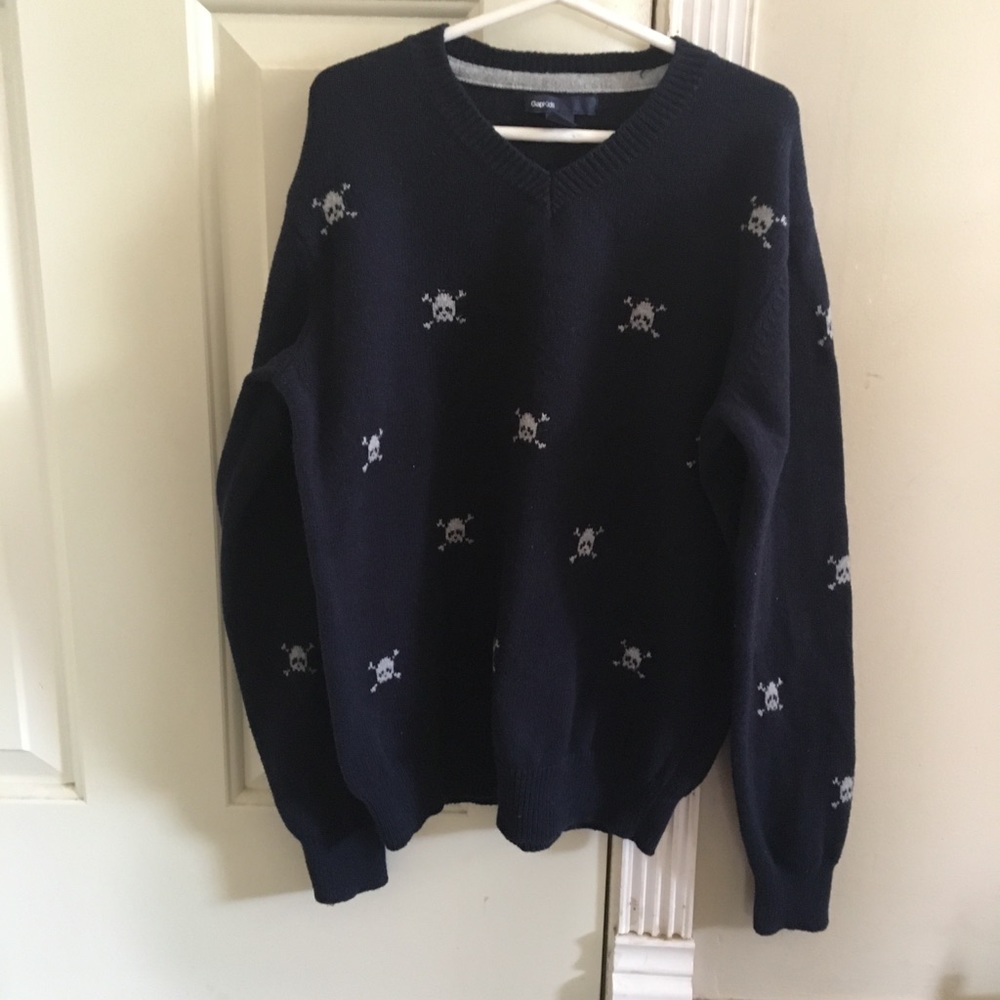 Gap Kids Skull & Crossbones Sweater Size L (10)